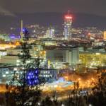 Blick vom Landgraf auf die Stadt bei Nacht