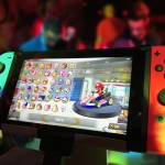 Bild zeigt Konsole mit Ausschnitt aus Nintendo.