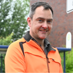 Wolfgang Hillesheim lächelt in die Kamera