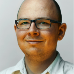 Johannes Häuser lächelt in die Kamera