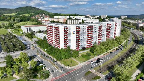 Zu sehen ist das Smarte Quartier in Jena-Lobeda aus der Volgelperspektive.